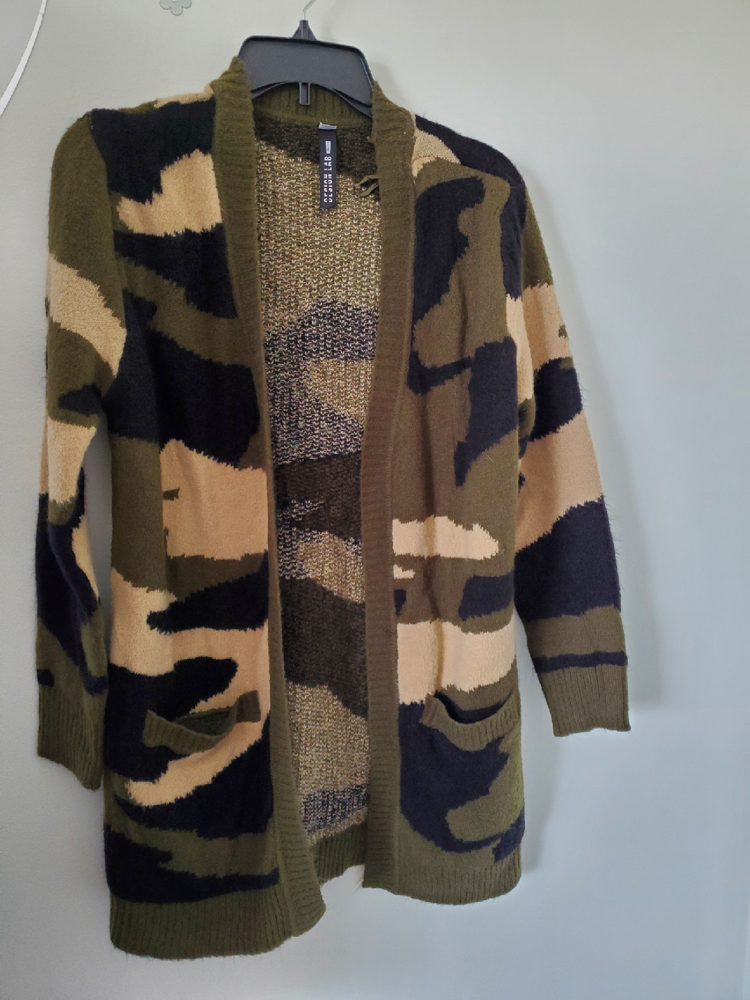 Design Lab Lord & Taylor Camo Cardigan - Size M