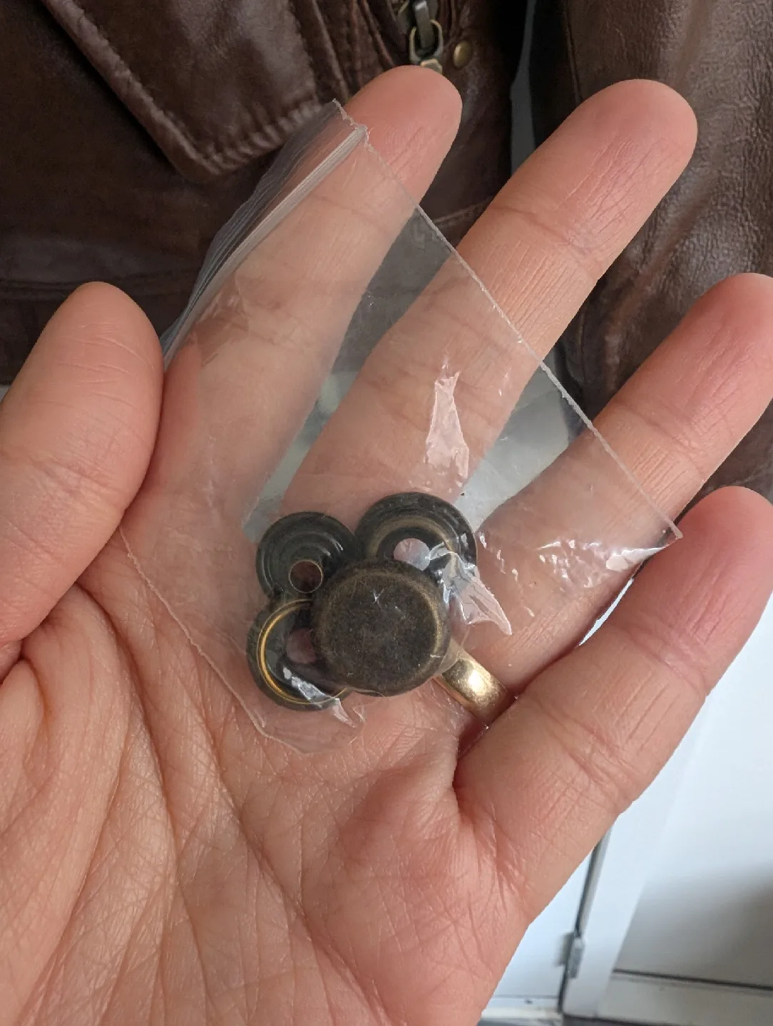 NEW Danier Premier Leather Jacket(Men Size XS, women size M) image indicator(5)