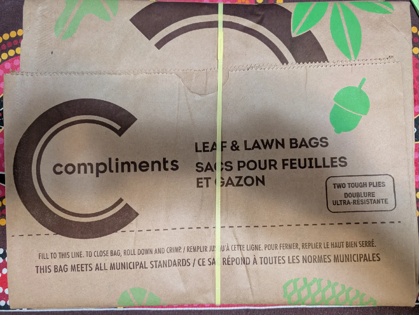 Compliments Leaf & Lawn Bags thumbnail