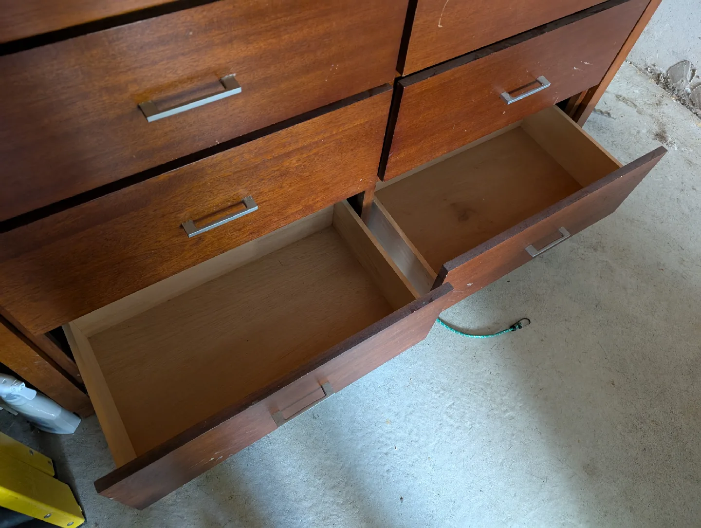 Solid Wood 6-Drawer Dresser image indicator(3)