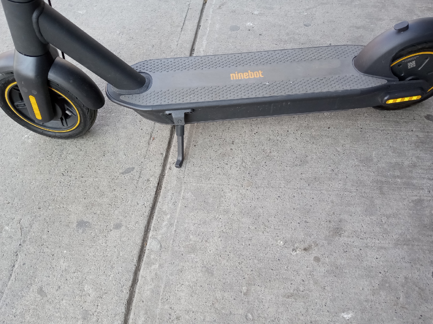 Ninebot Electric Scooter G30LP like new - photo 5