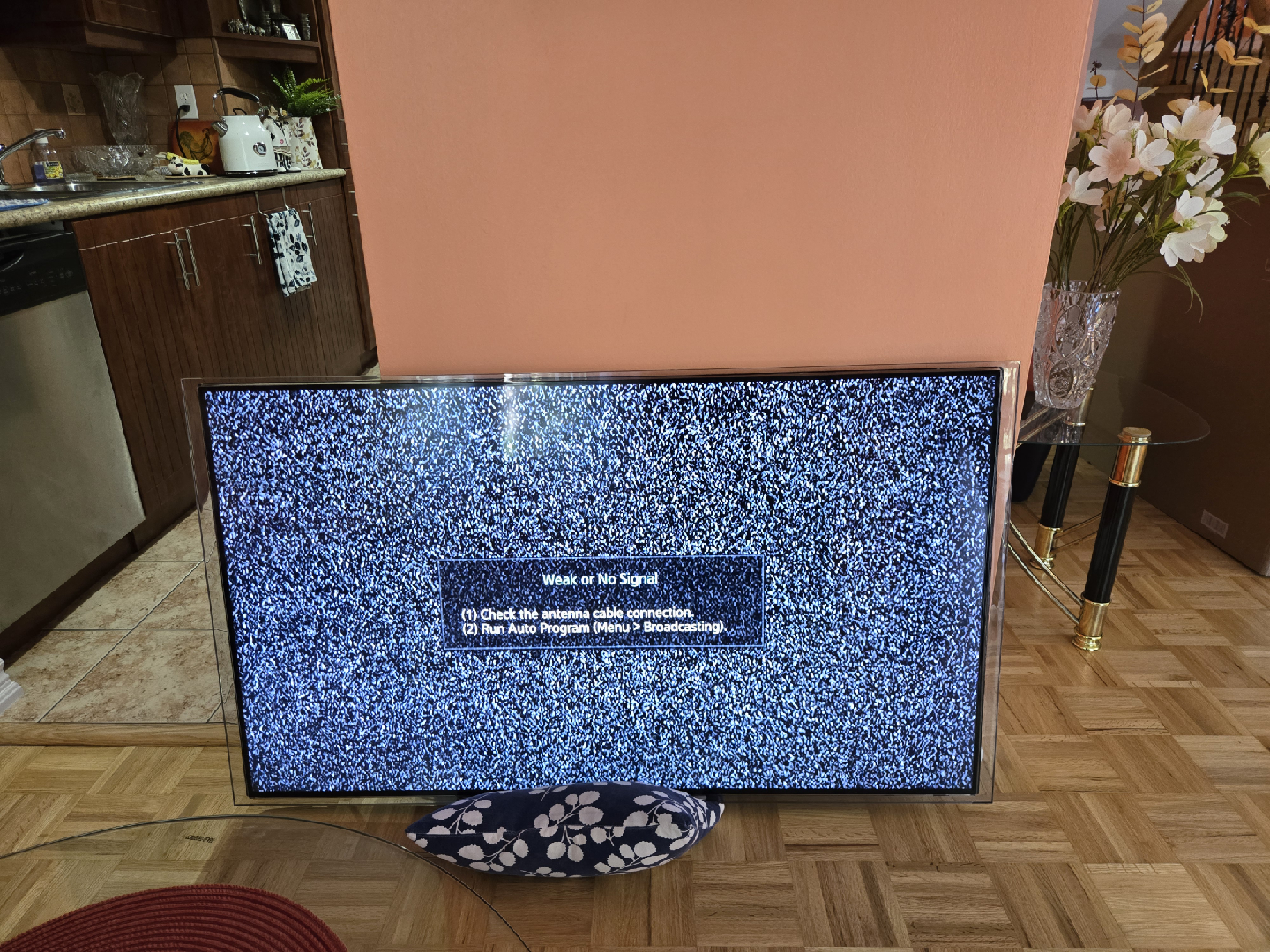The Samsung UN55F6800 is a 55-inch