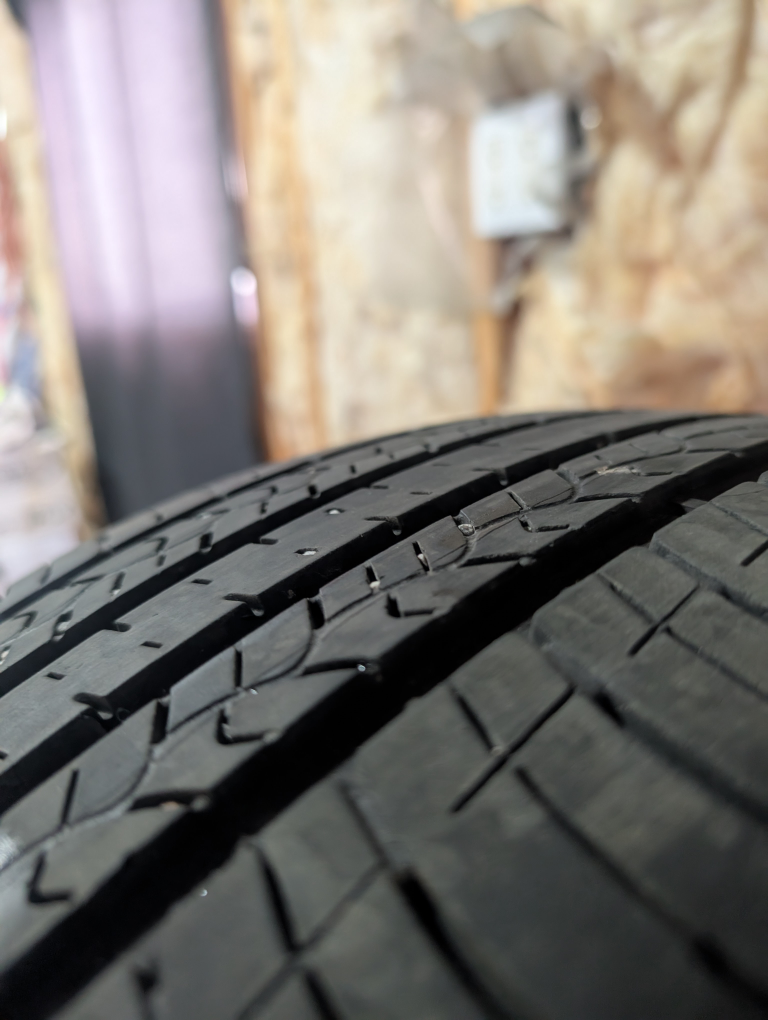 (4)-225/65R17 Goodyear Assurance All Season Tires - photo 5