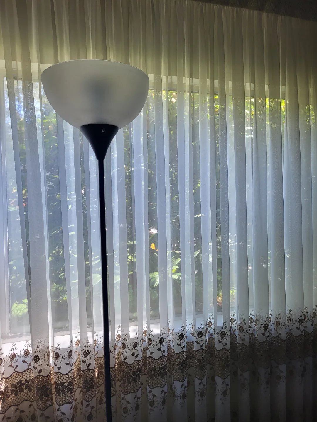 Floor Lamp image indicator(2)