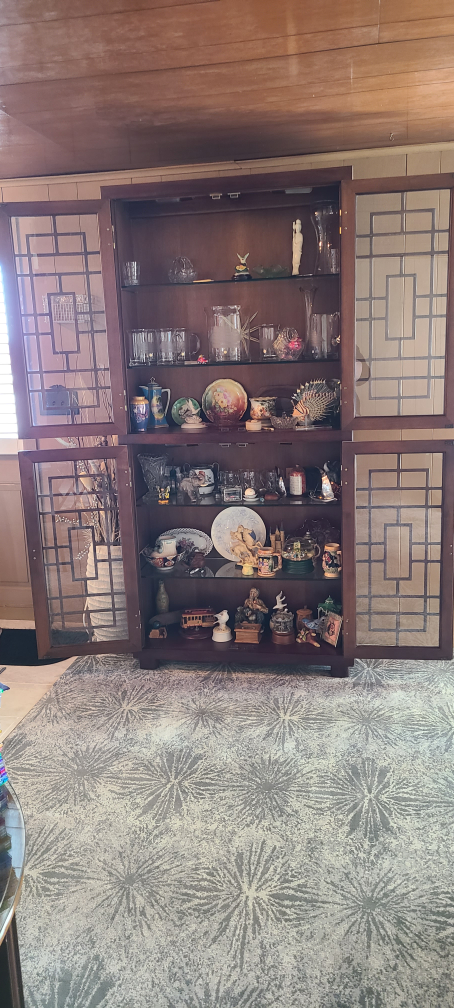 Vintage Chinoiser Display Cabinet - photo 2