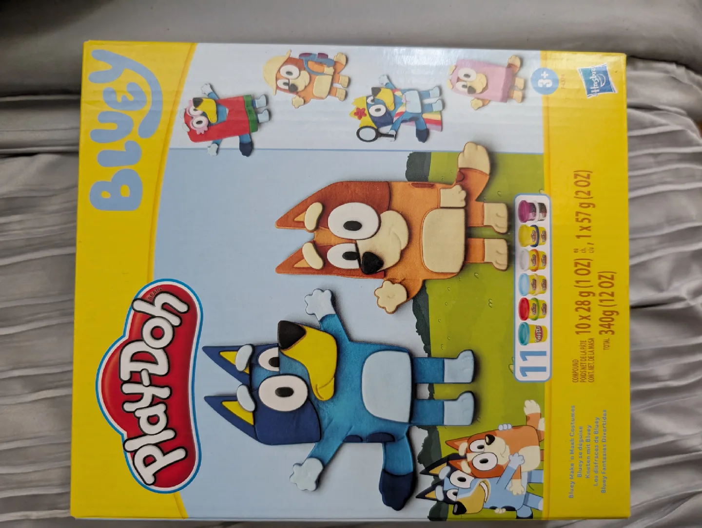 Play-Doh Bluey Make 'n Mash Costumes thumbnail