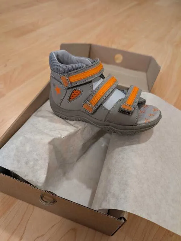 Bartek Kids Shoes - Assorted Styles & Sizes image indicator(4)