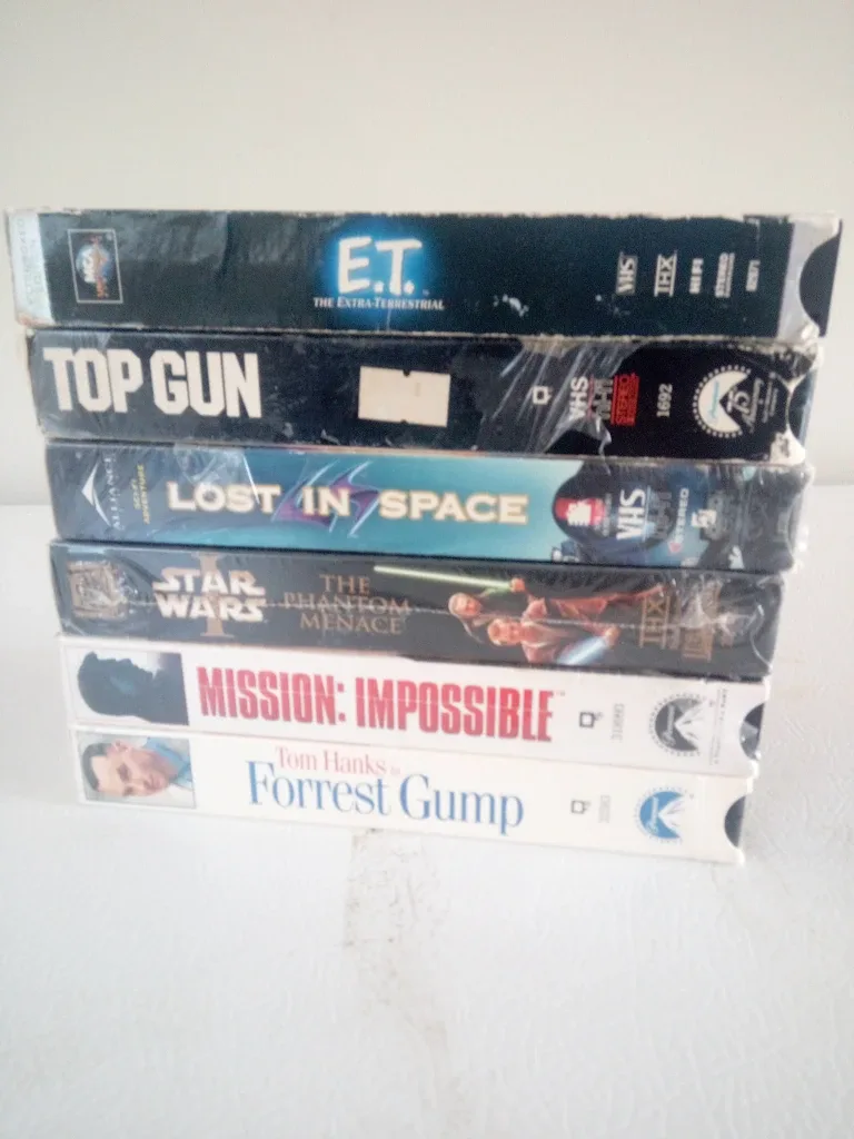 VHS Tapes: Star Wars, Mission Impossible, Top Gun, Forrest Gump image indicator(8)
