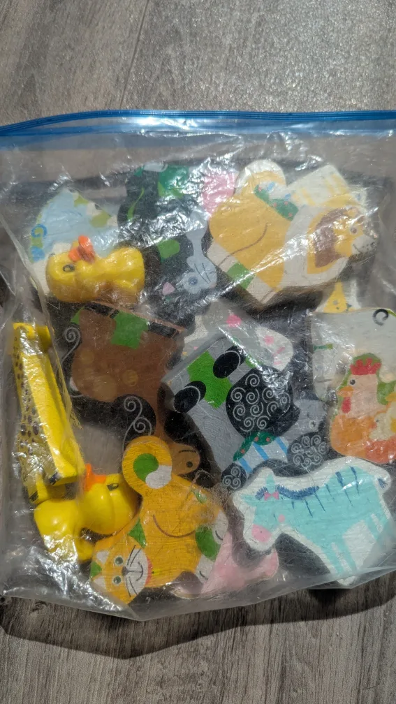 Mixed Lot of Baby & Kids Toys  🥕 image indicator(4)