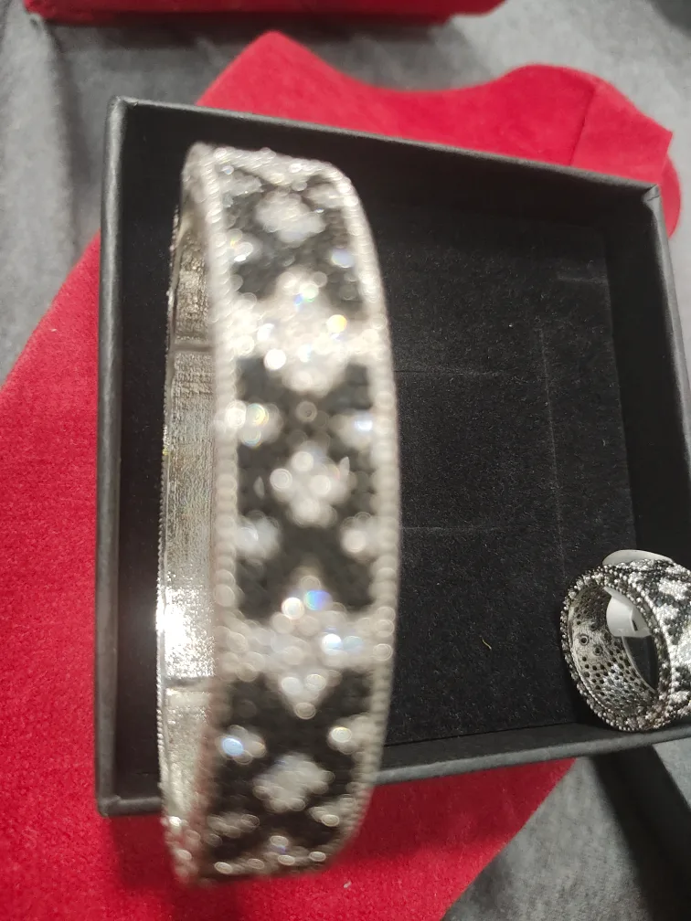 Bracelet Silver/Black image indicator(4)