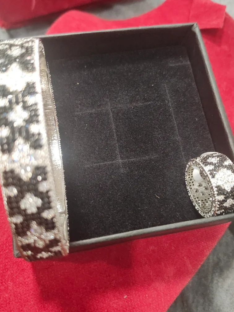 Bracelet Silver/Black image indicator(5)