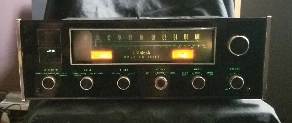 McIntosh MR 78 FM Tuner thumbnail