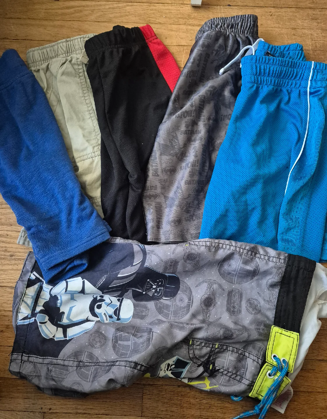 Variety of Kids' Clothing size 5 image indicator(5)