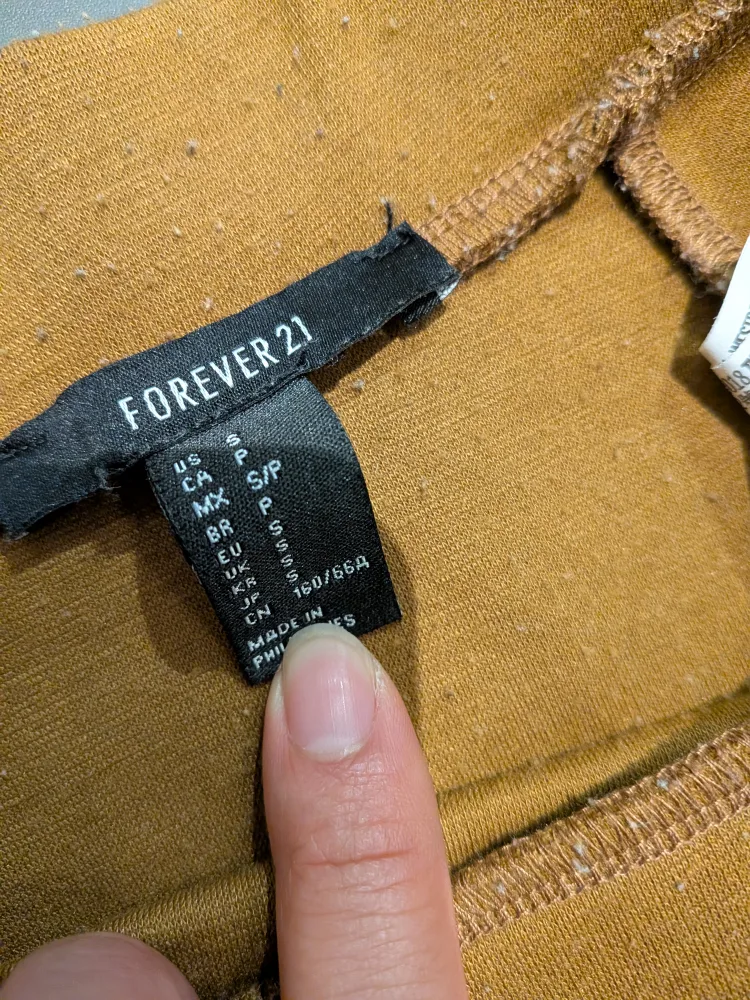 yellow mini skirt - Size S image indicator(2)