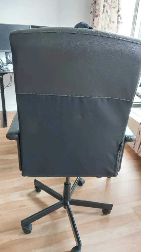 🥕LIKE NEW IKEA Millberget Swivel Chair with back rest 🥕 image indicator(3)
