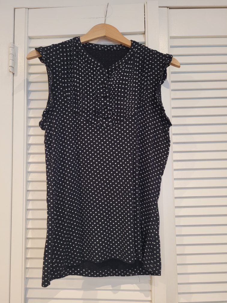Polka Dot Sleeveless Top size medium