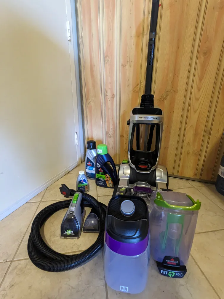 Bissell ProHeat 2X Revolution Pet Pro Carpet Cleaner thumbnail