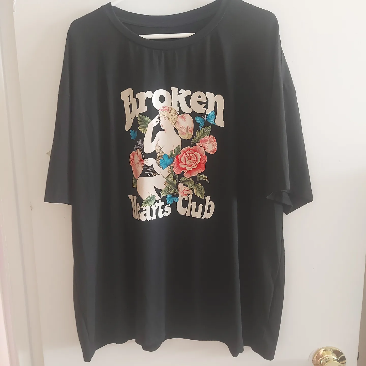 NEW XXL Black Graphic T-Shirt - Broken Hearts Club 2XL thumbnail