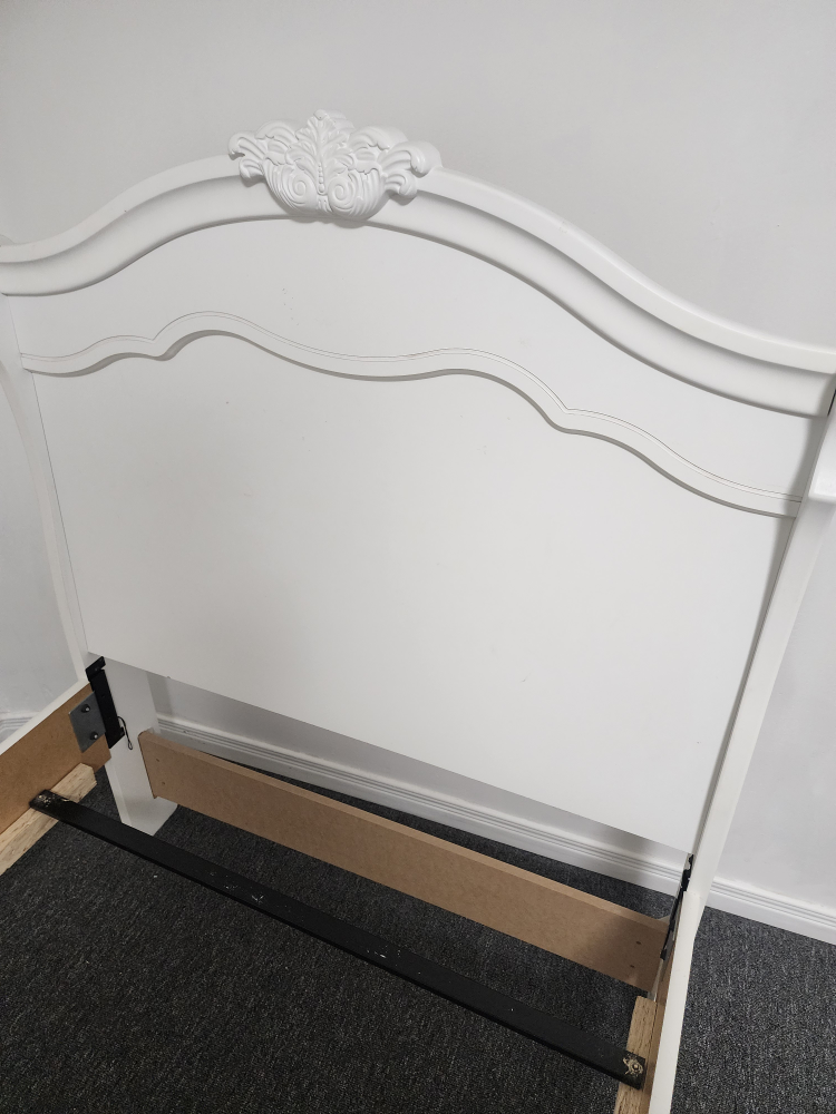 Twin White Bed Frame - photo 3