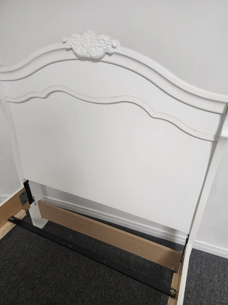 Twin White Bed Frame image indicator(3)