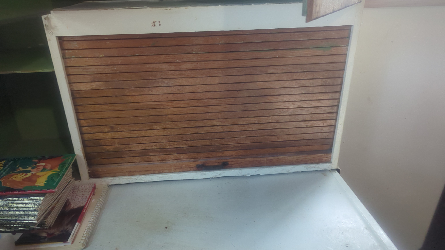 Vintage Kitchen Hutch (Hoosier cabinet) - photo 4