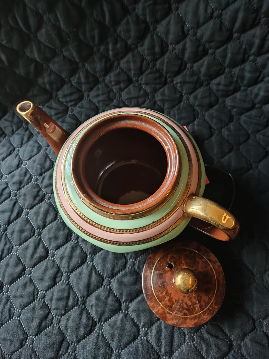 Vintage Arthur Wood Teapot Made In England Stamped 4521 image indicator(3)