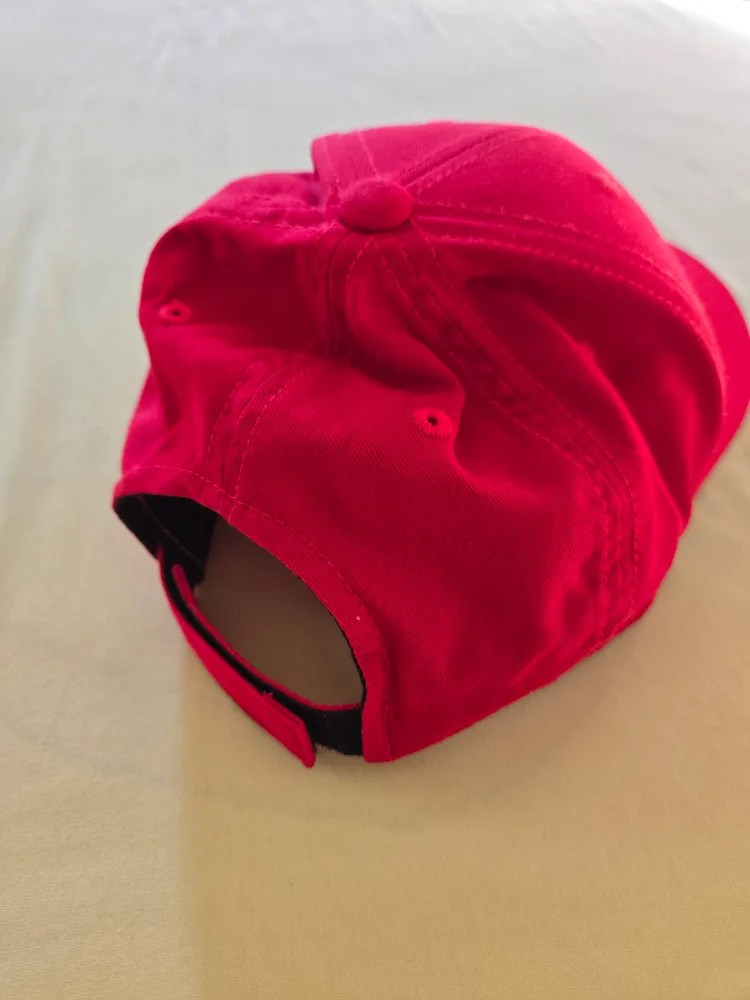 Canada Hockey Hat image indicator(3)