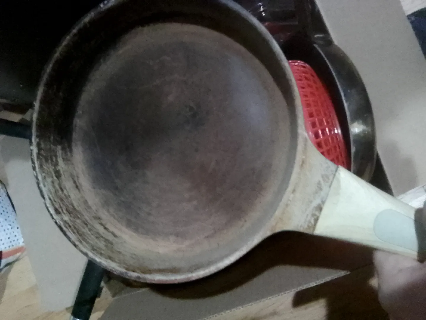 Big Box of Used Pots and Pans image indicator(9)