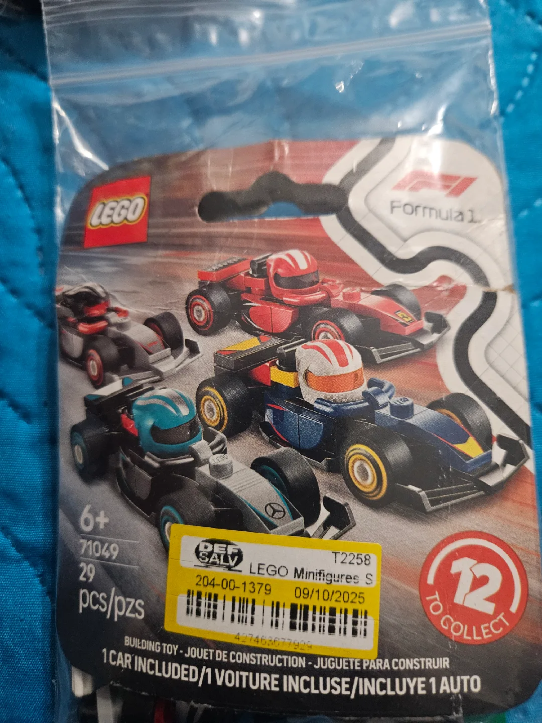 New LEGO Formula 1 Minifigure - Collect All 12! image indicator(4)