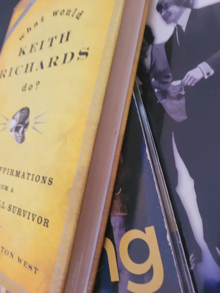 What Would Keith Richards Do? Book image indicator(2)