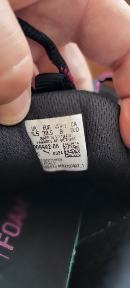 Puma Running Shoes - Size 8 - photo 5