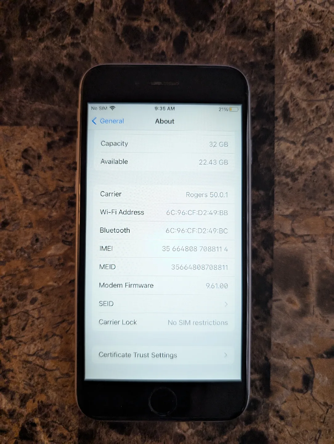 iPhone 6s 32GB Silver - Great Condition! image indicator(3)