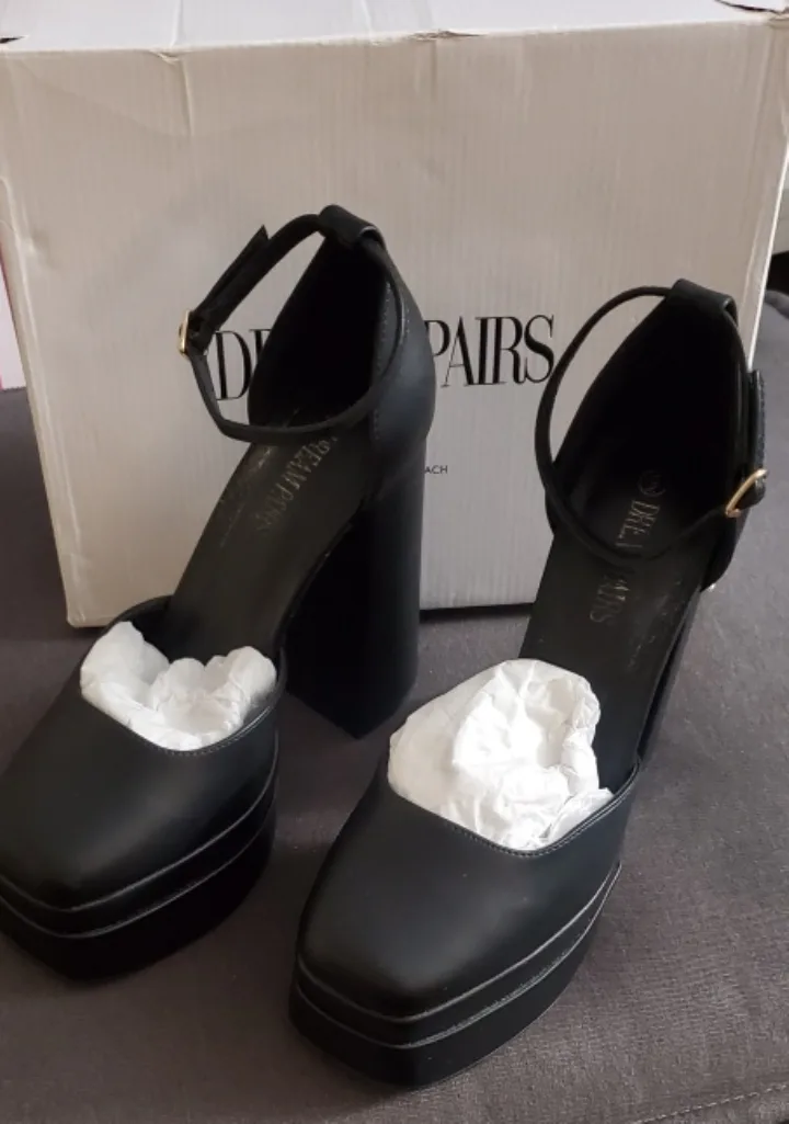 DREAM PAIRS Platform Heels - US Size 9 image indicator(3)