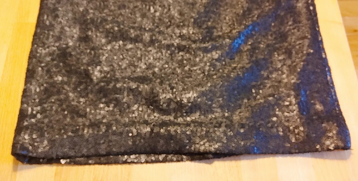 Calvin Klein Sequin Skirt - Size 14 image indicator(6)