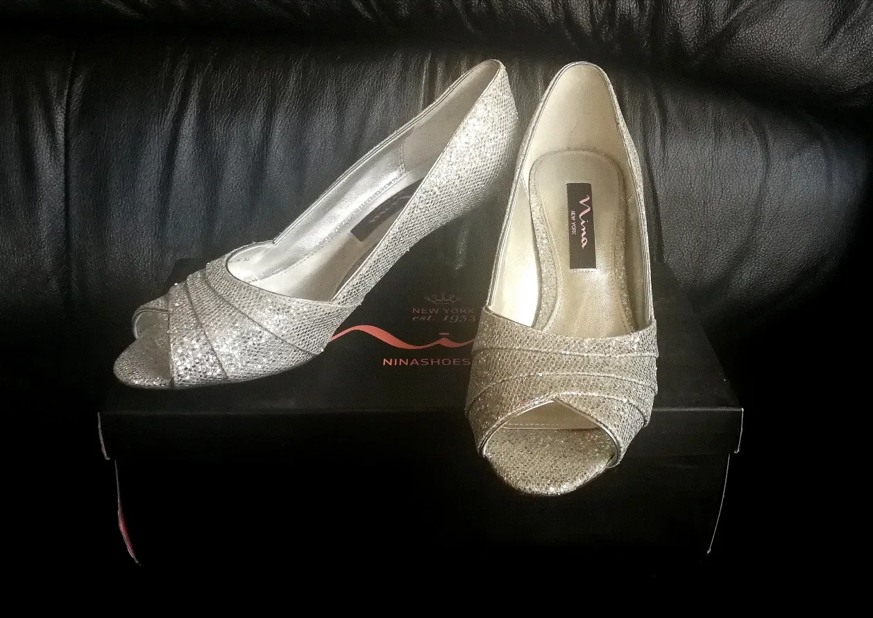 Nina New York Silver Glamour Heels - Size 7 image indicator(2)