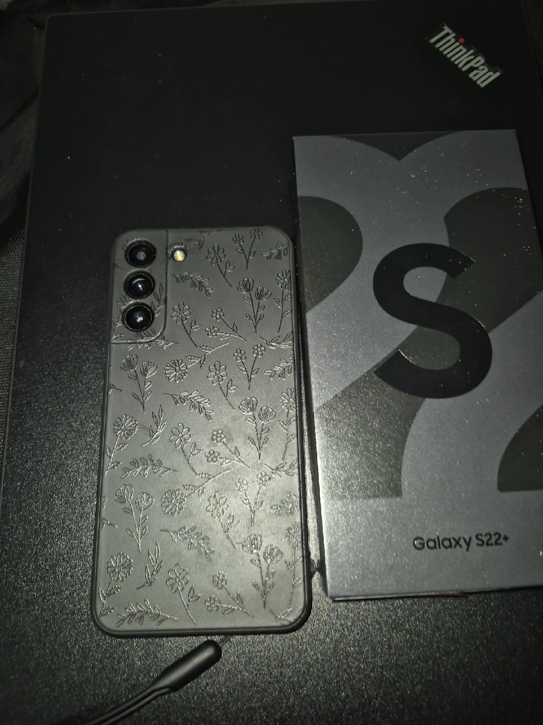 Samsung Galaxy S22+ w/ Case - Like New!