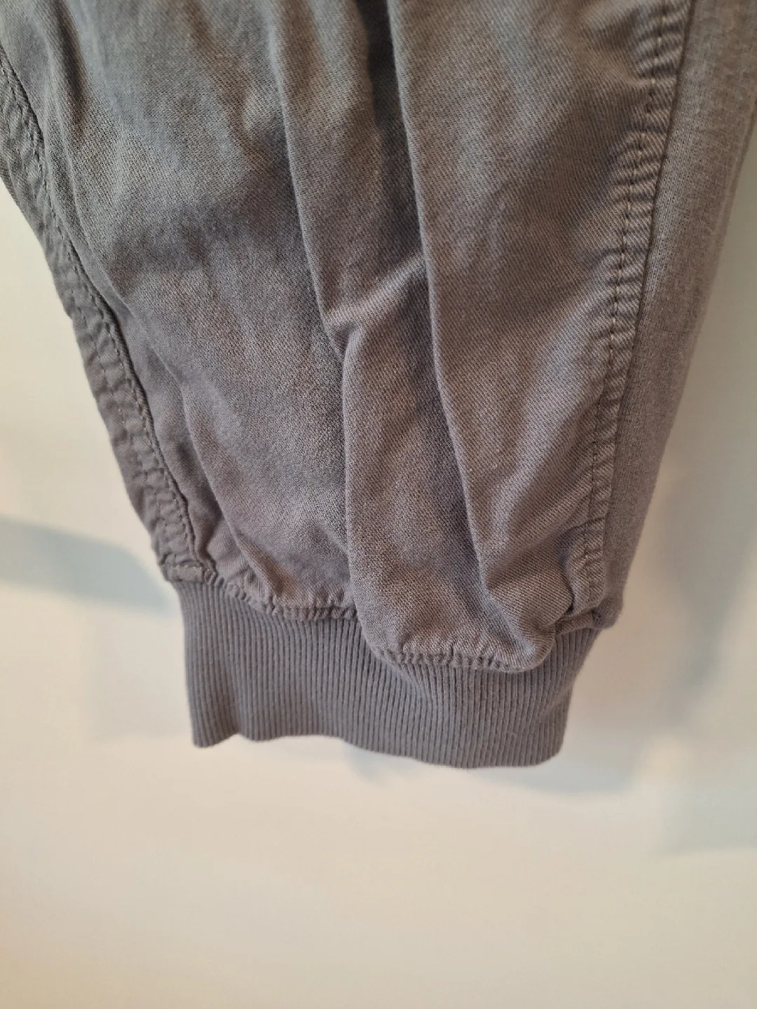 Joe Fresh Grey Cotton Jogger Pants -sz XL image indicator(4)