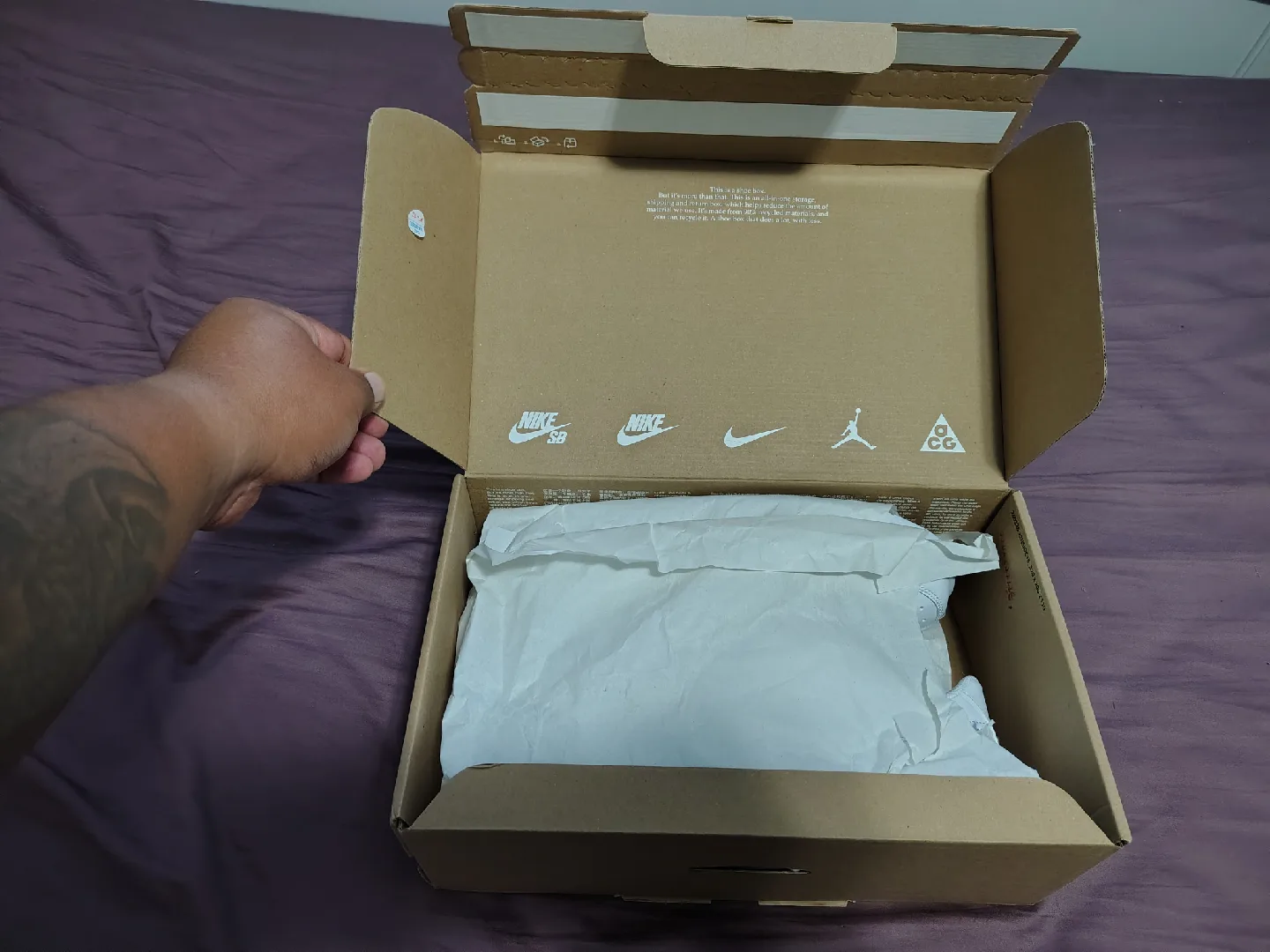 New Nike Court Vision Lo NN White Size 9.5 image indicator(3)