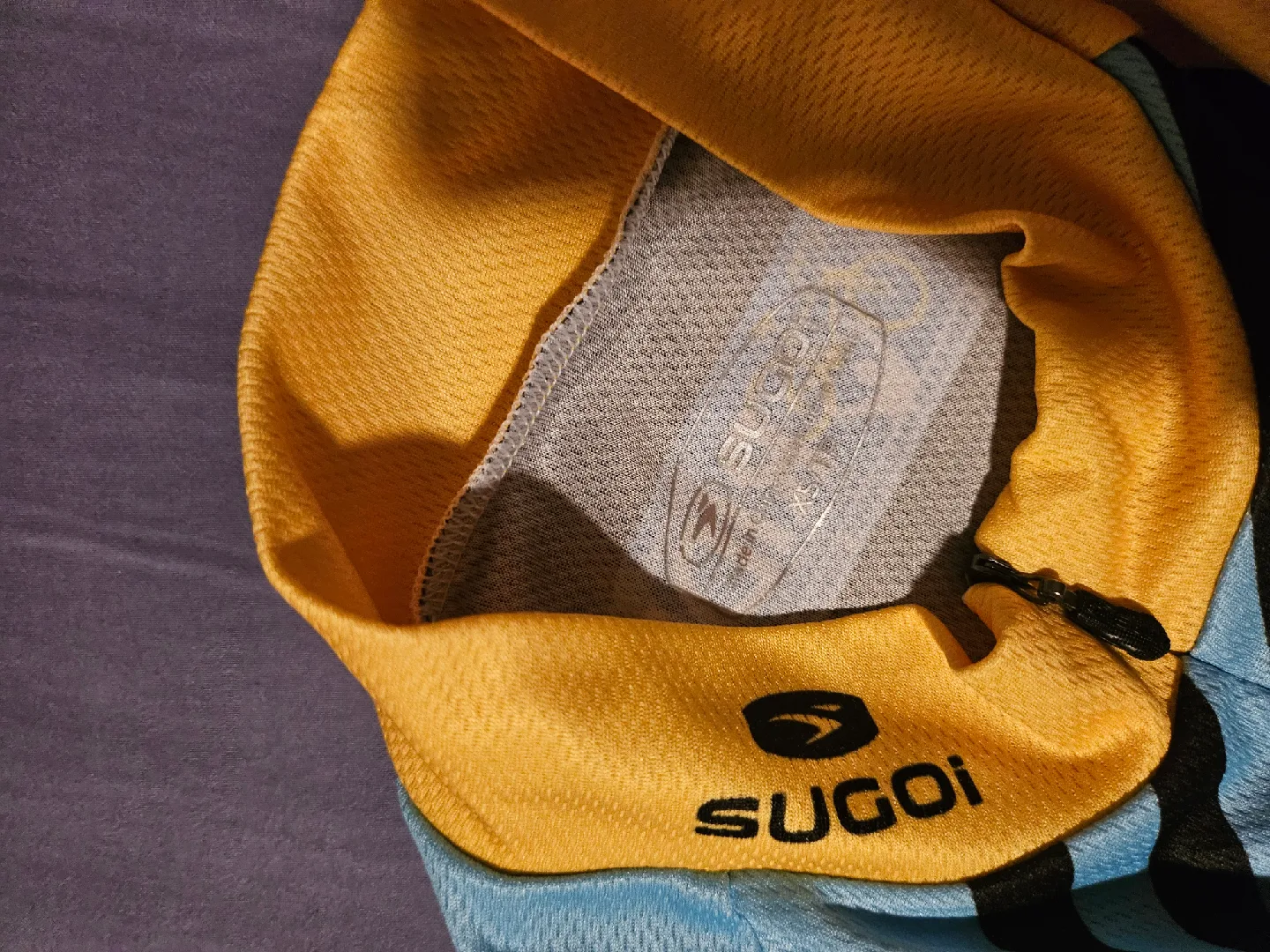 womens Sugoi Cycling Jersey - Size XS image indicator(4)