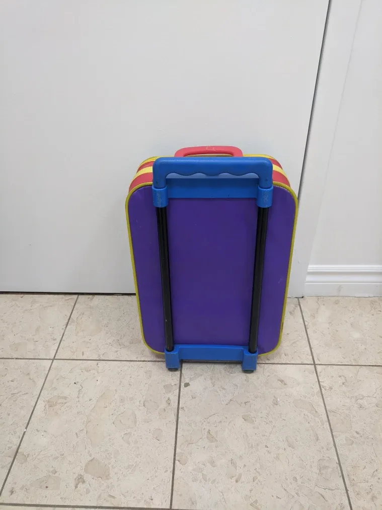 Winnie the Pooh Kids Rolling Luggage image indicator(2)