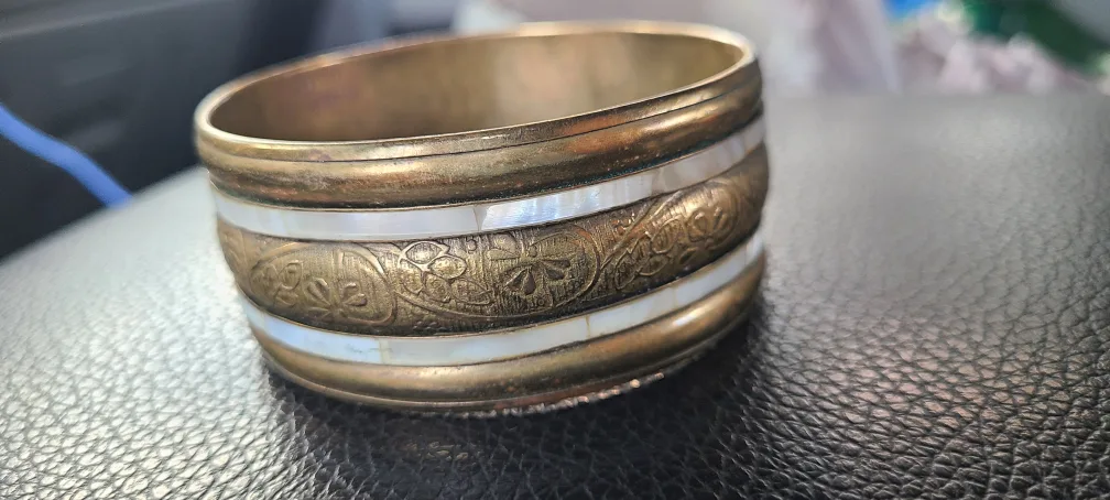 Gold Tone Bangle Bracelet thumbnail