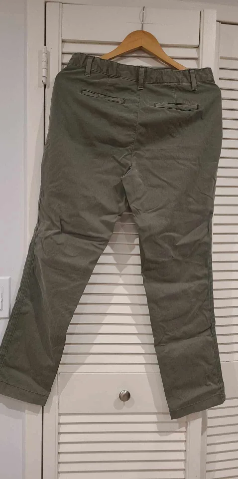 Gap Olive Green Pants size 4 thumbnail