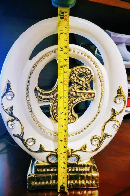 New! Beautiful Home decor with matching mirror image indicator(4)