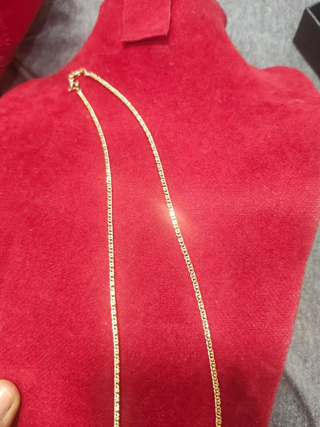 Gold plated Necklace image indicator(5)