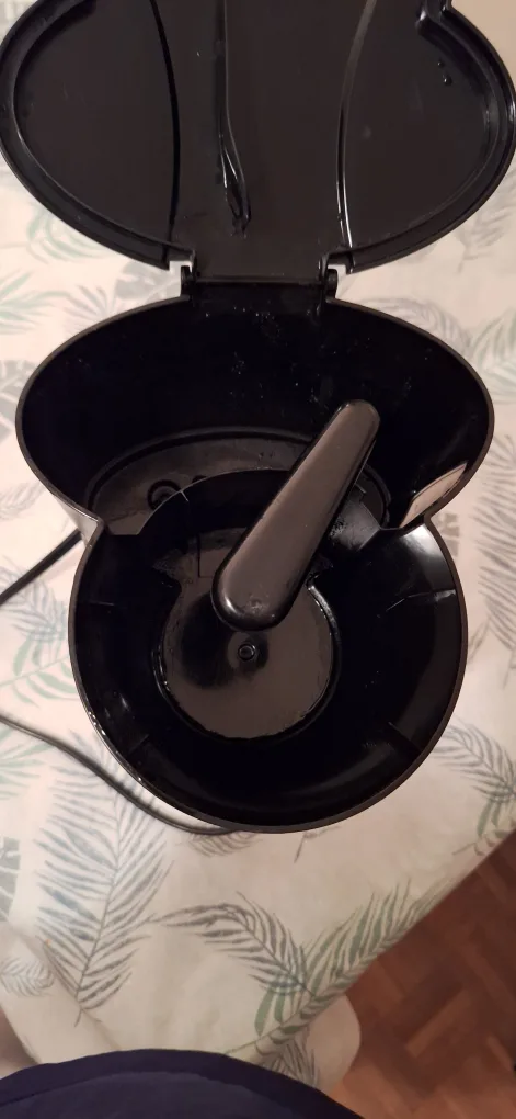 Salton Essentials Black Single Cup Coffee Maker image indicator(6)