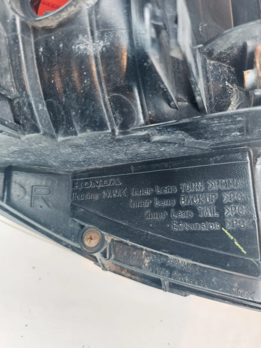 Honda Tail Light - Right side image indicator(3)