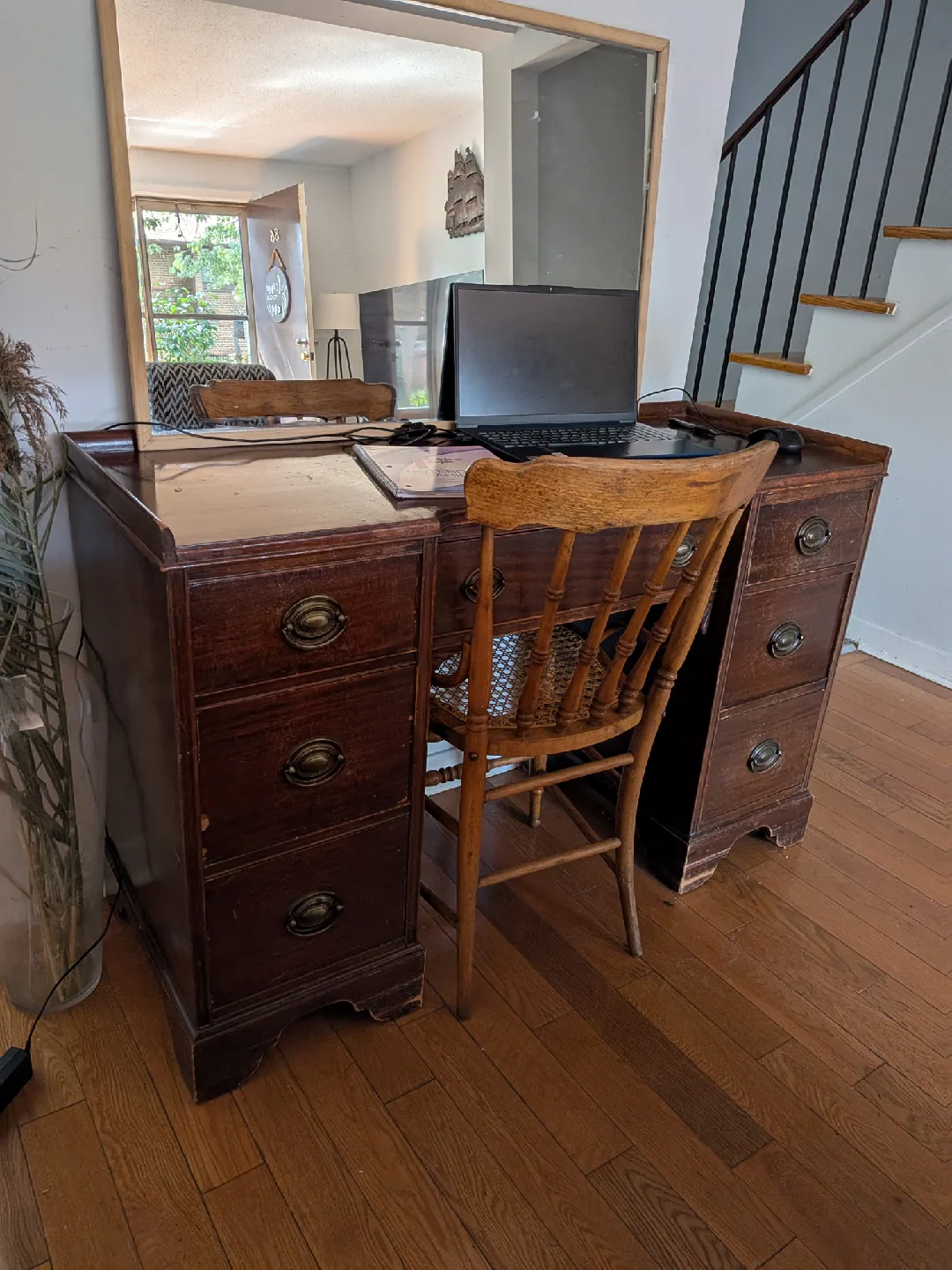 Antique Vanity Desk with Deep Drawers! image indicator(2)