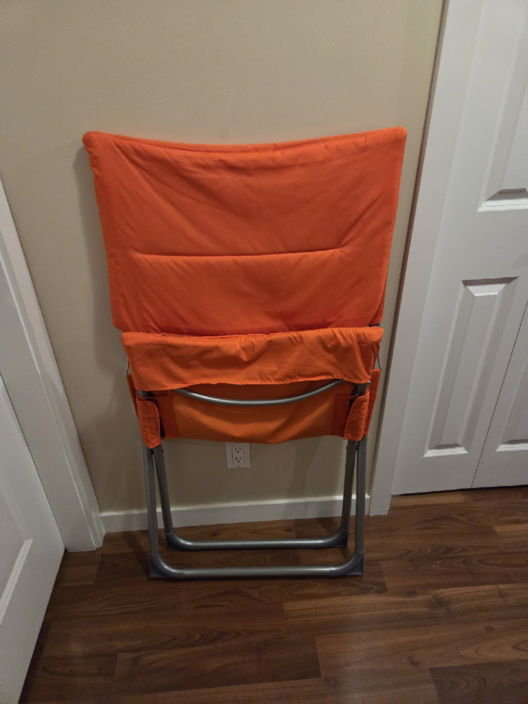 folding outdoor chair - photo 2