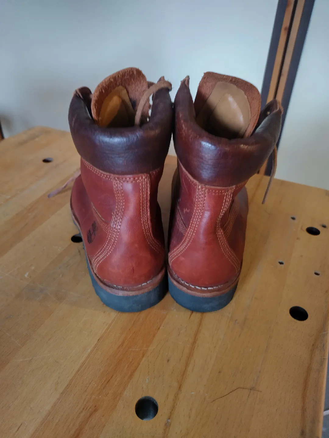 Timberland Leather Boots - Size 11M image indicator(2)