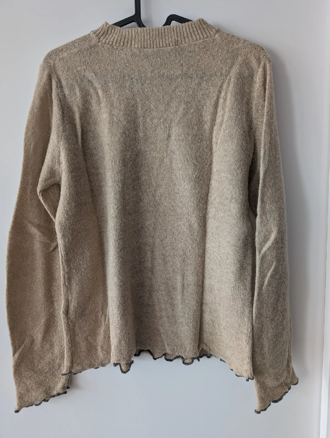 Zara Beige Knit Sweater - Size S image indicator(5)